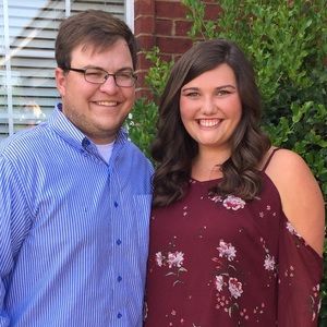 Meet your Posher, Elizabeth